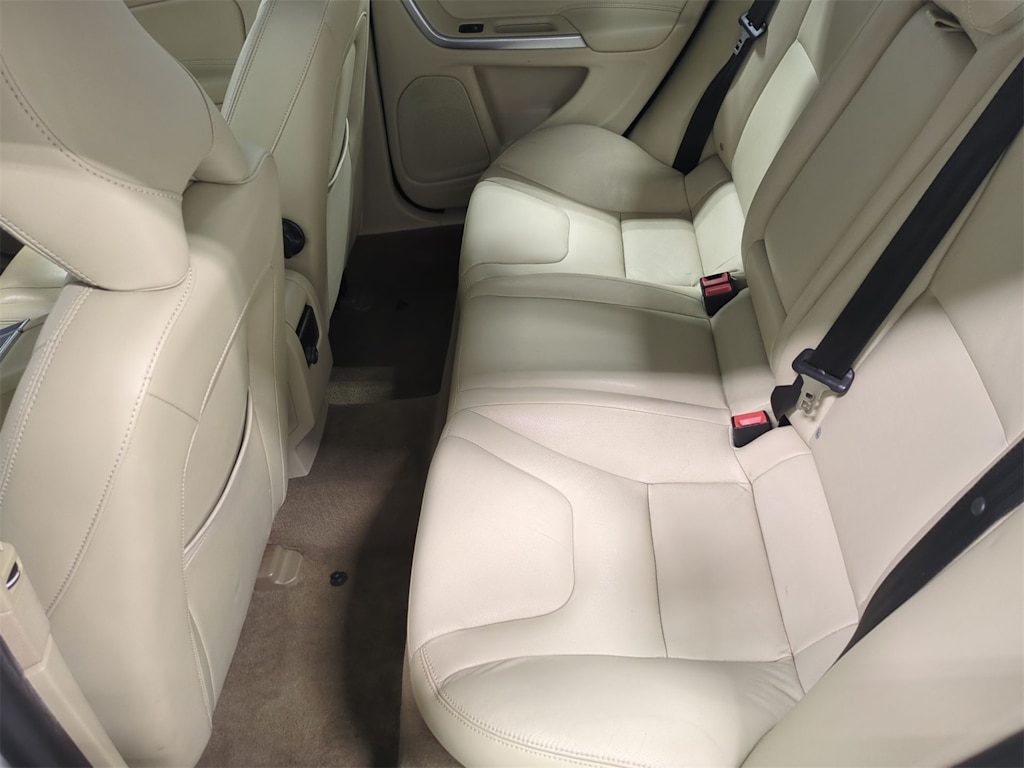 2015 Volvo S60 T5 29