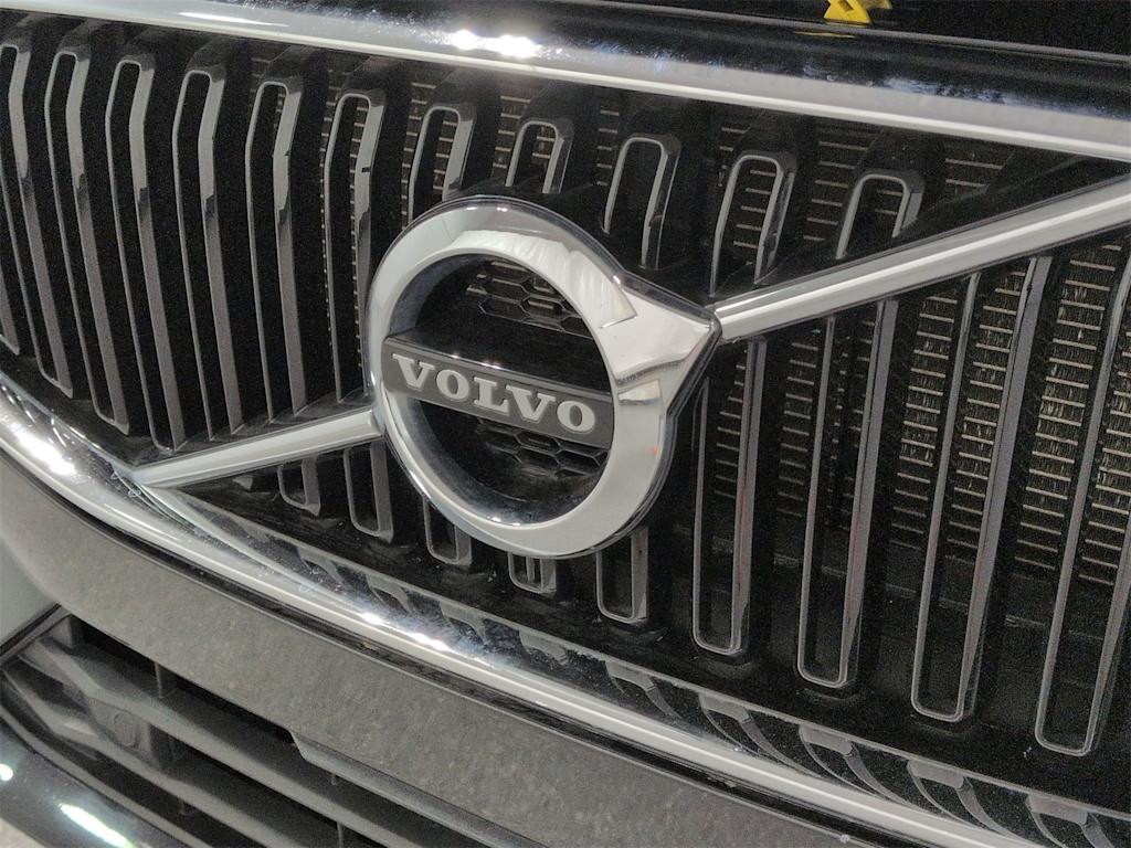 Thumbnail: 2020 Volvo XC60 - 7