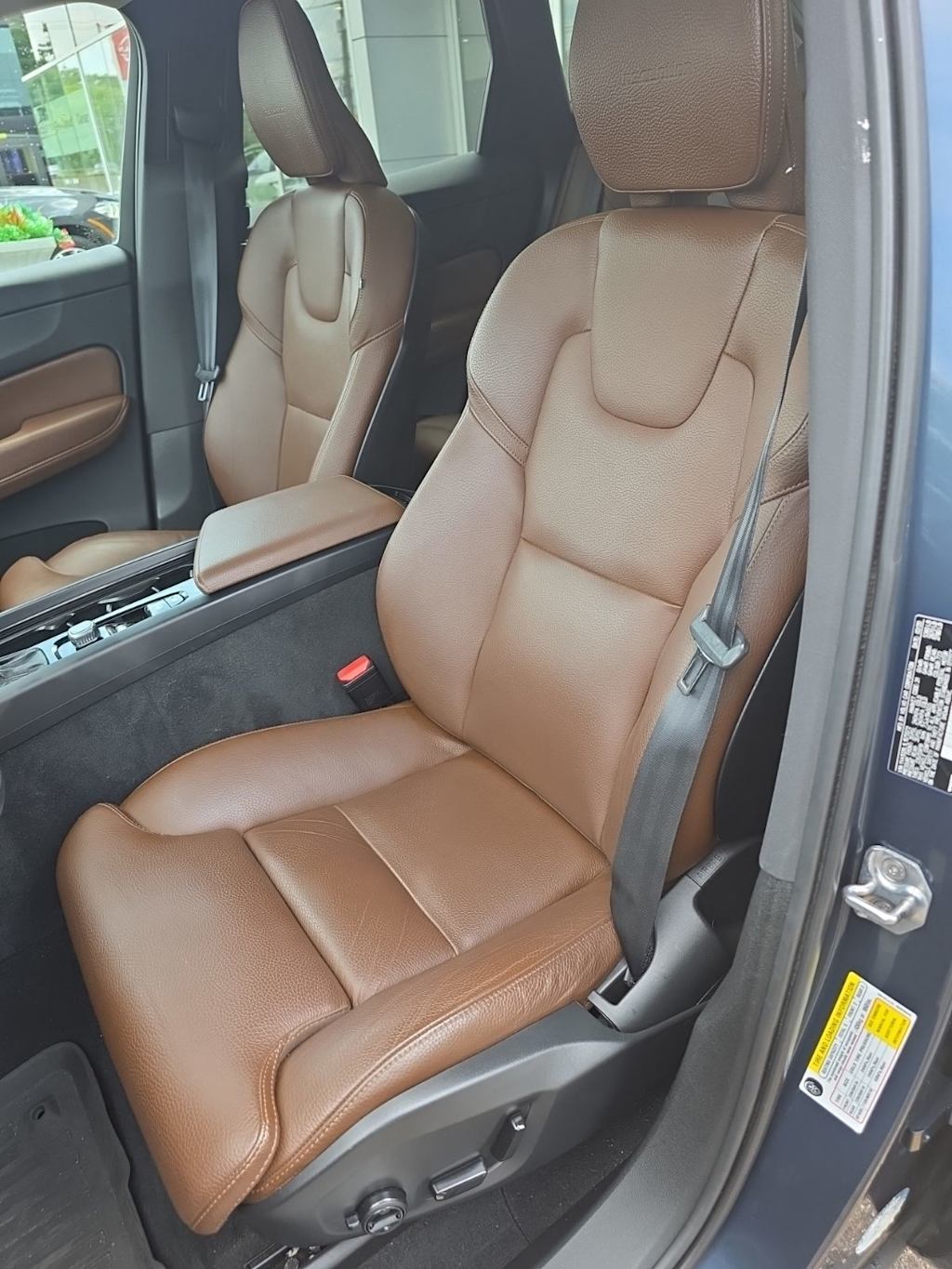 Thumbnail: 2020 Volvo XC60 - 6