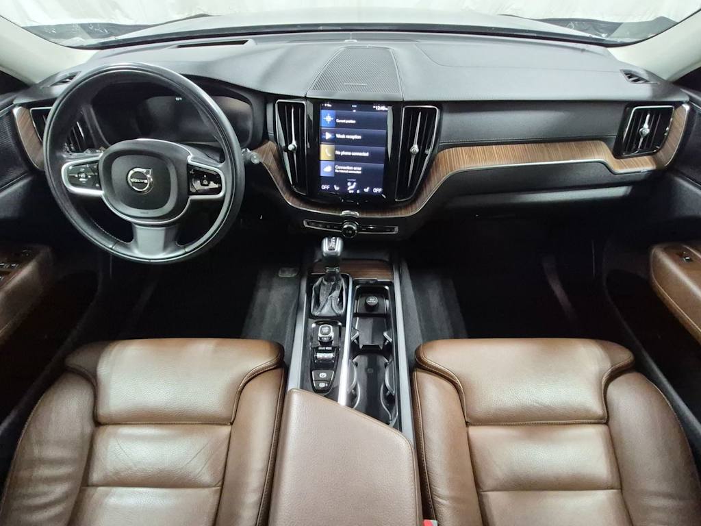 Thumbnail: 2020 Volvo XC60 - 9