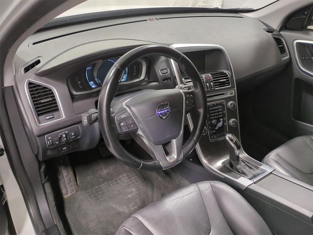 Thumbnail: 2015 Volvo XC60 - 2