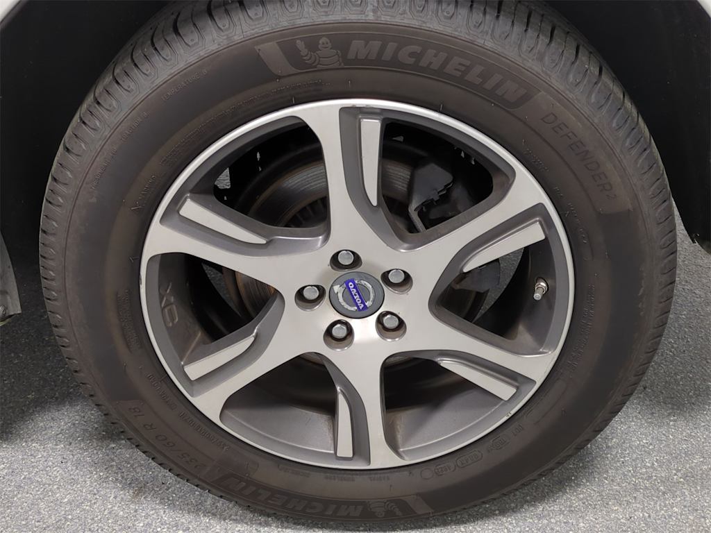 Thumbnail: 2015 Volvo XC60 - 8