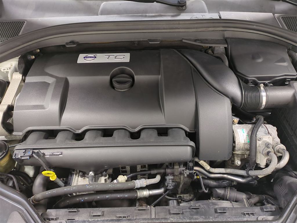 Thumbnail: 2015 Volvo XC60 - 9