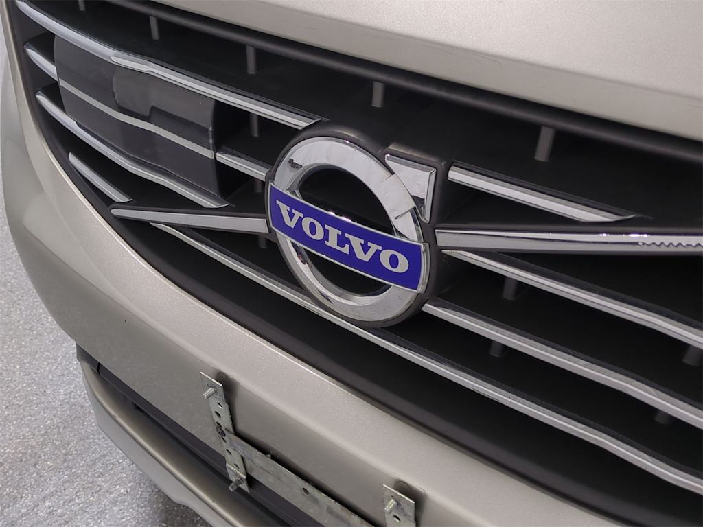 2016 Volvo XC60 T6 7