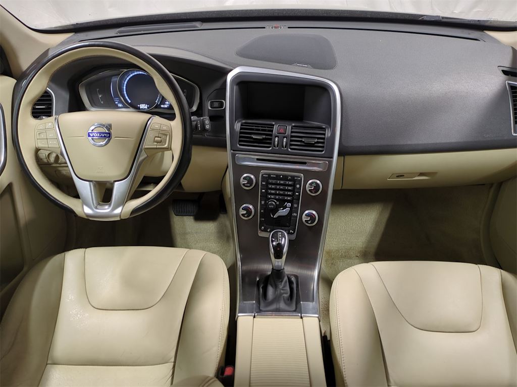 2016 Volvo XC60 T6 10