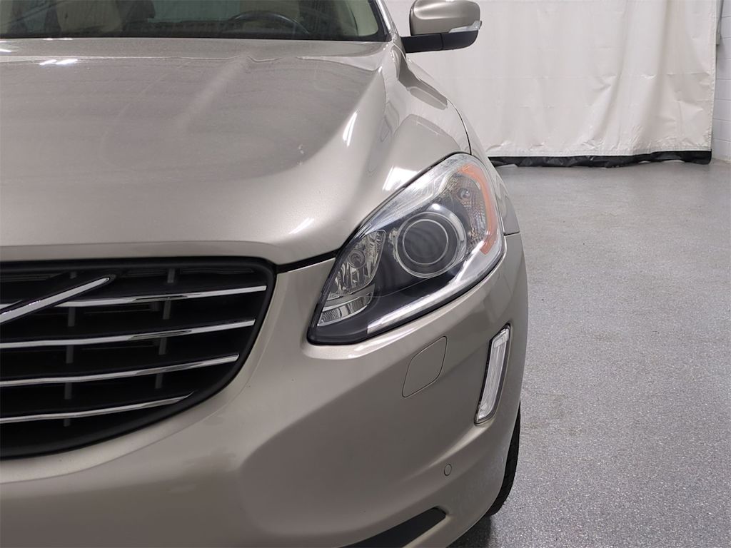 2016 Volvo XC60 T6 25
