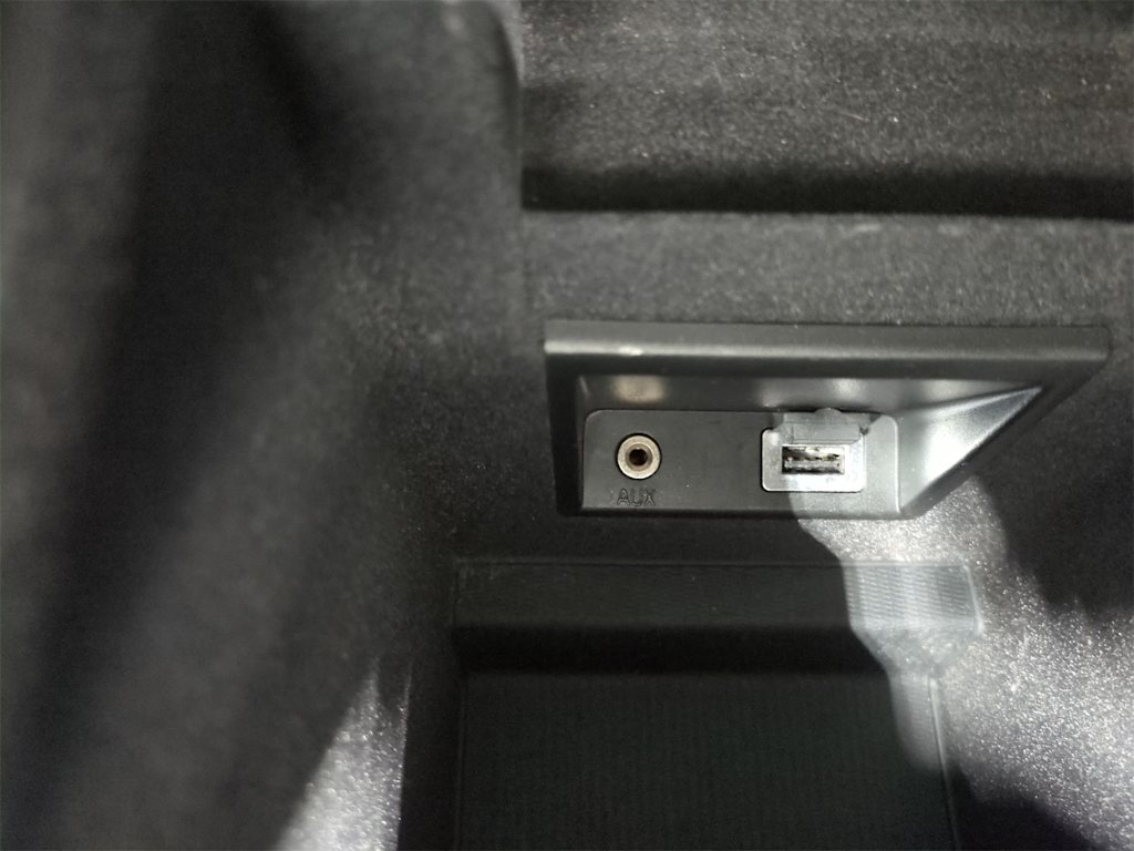 Thumbnail: 2011 Volvo XC60 - 36