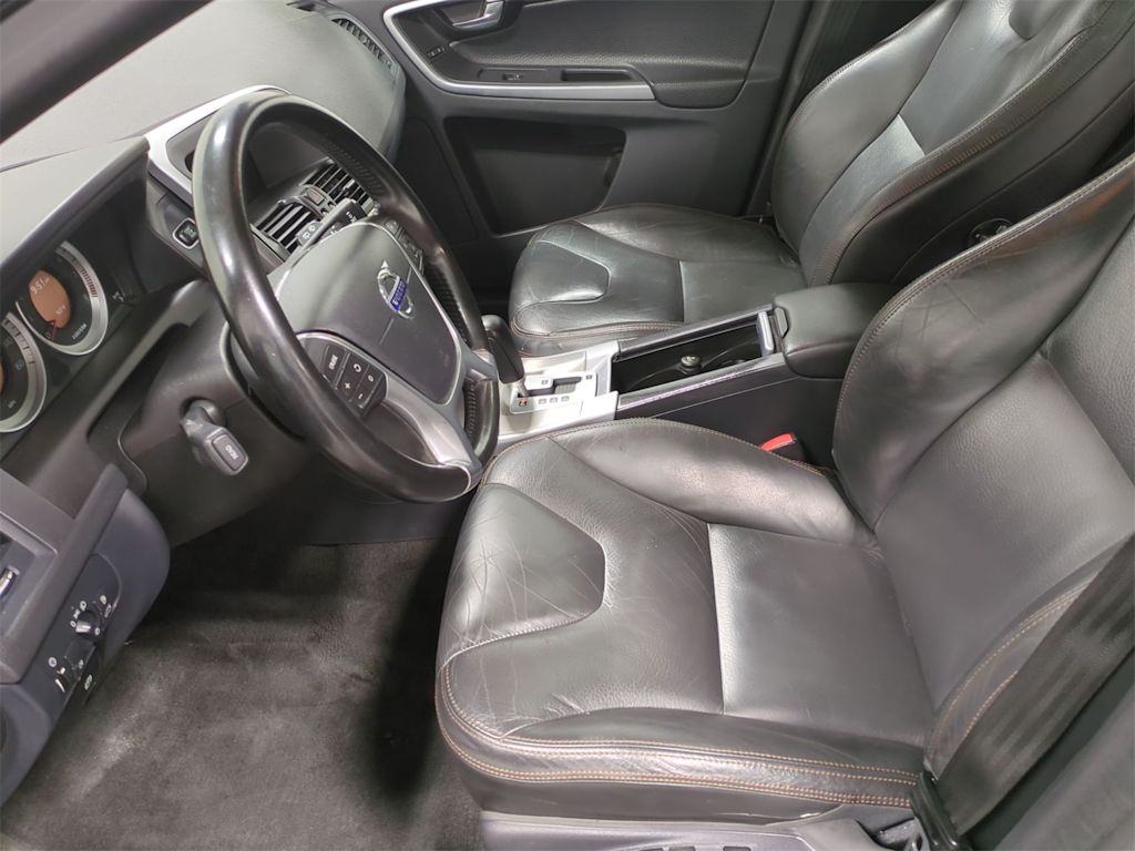 Thumbnail: 2011 Volvo XC60 - 11