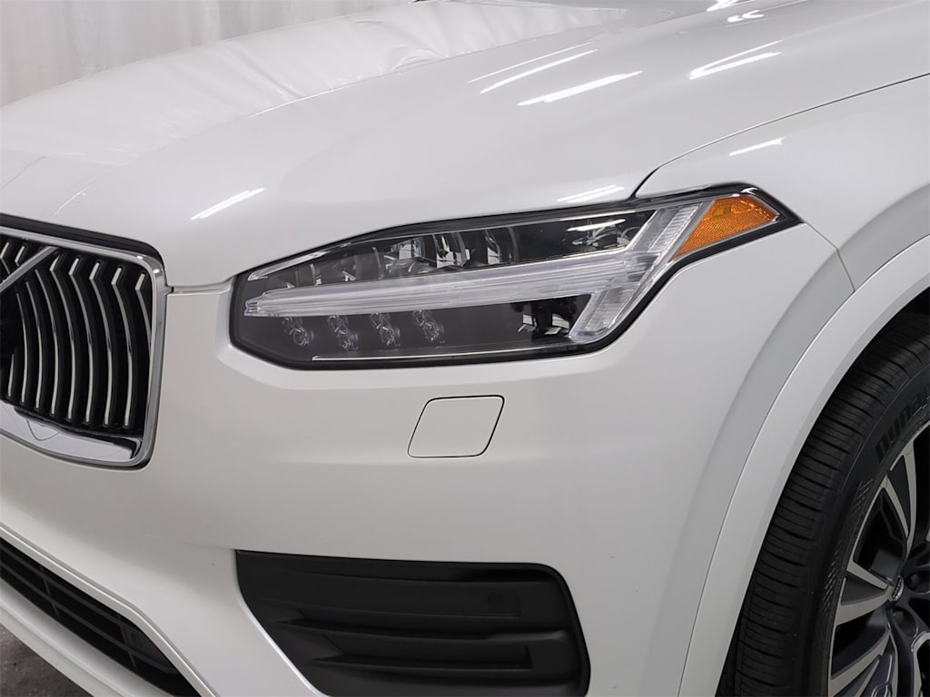 Thumbnail: 2022 Volvo XC90 - 25
