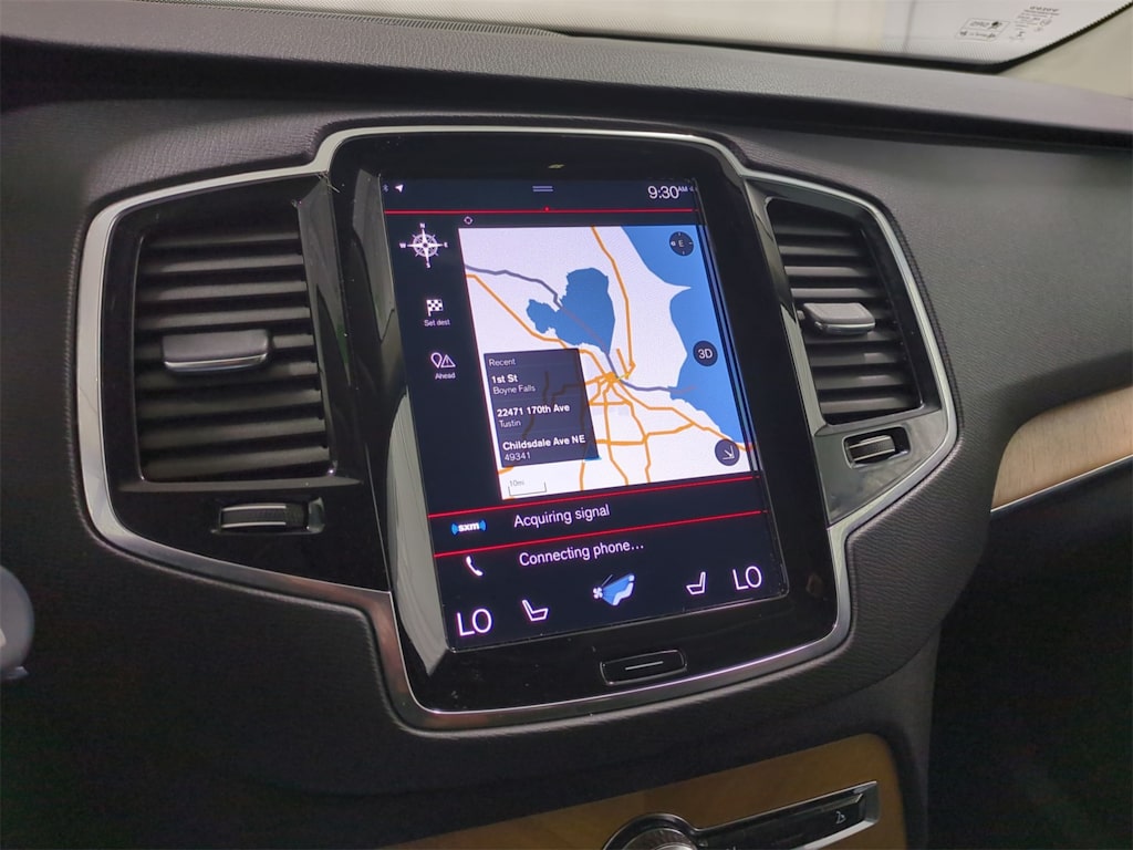 Thumbnail: 2022 Volvo XC90 - 35