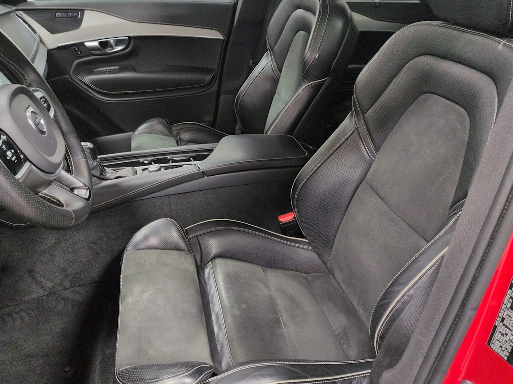 Thumbnail: 2019 Volvo XC90 - 11