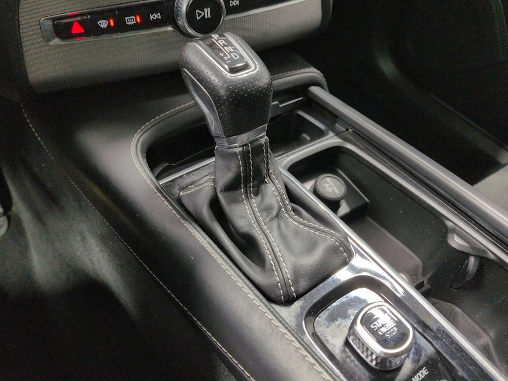 Thumbnail: 2019 Volvo XC90 - 16