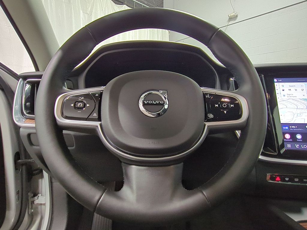 Thumbnail: 2025 Volvo V60 - 14