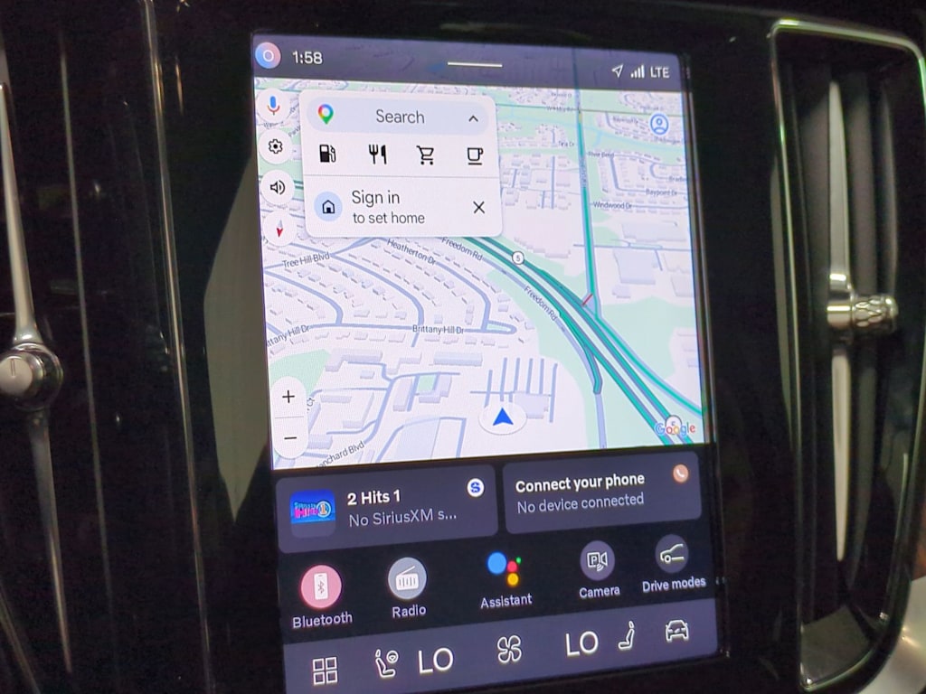 Thumbnail: 2025 Volvo V60 - 15