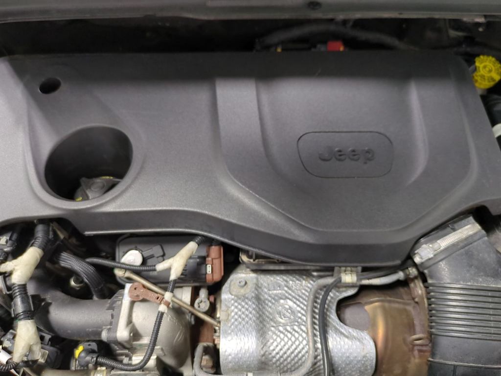 Thumbnail: 2019 Jeep Renegade - 25