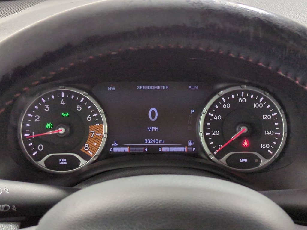 Thumbnail: 2019 Jeep Renegade - 16