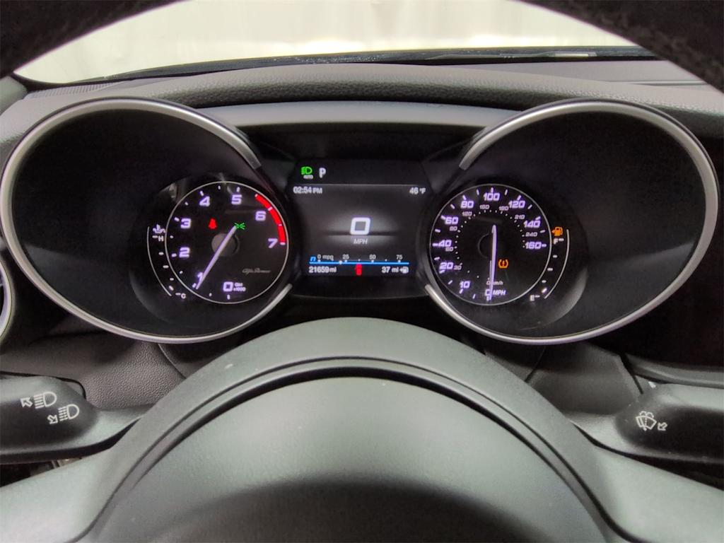 Thumbnail: 2023 Alfa Romeo Giulia - 35