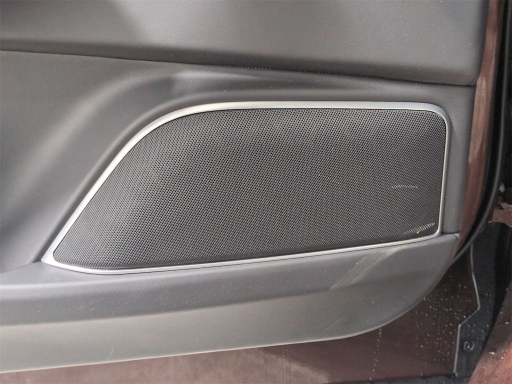 Thumbnail: 2019 Maserati Levante - 38