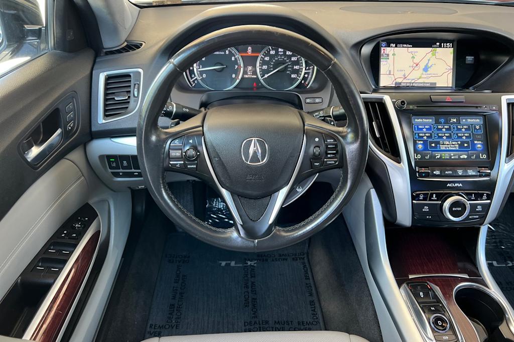 Thumbnail: 2015 Acura TLX - 10