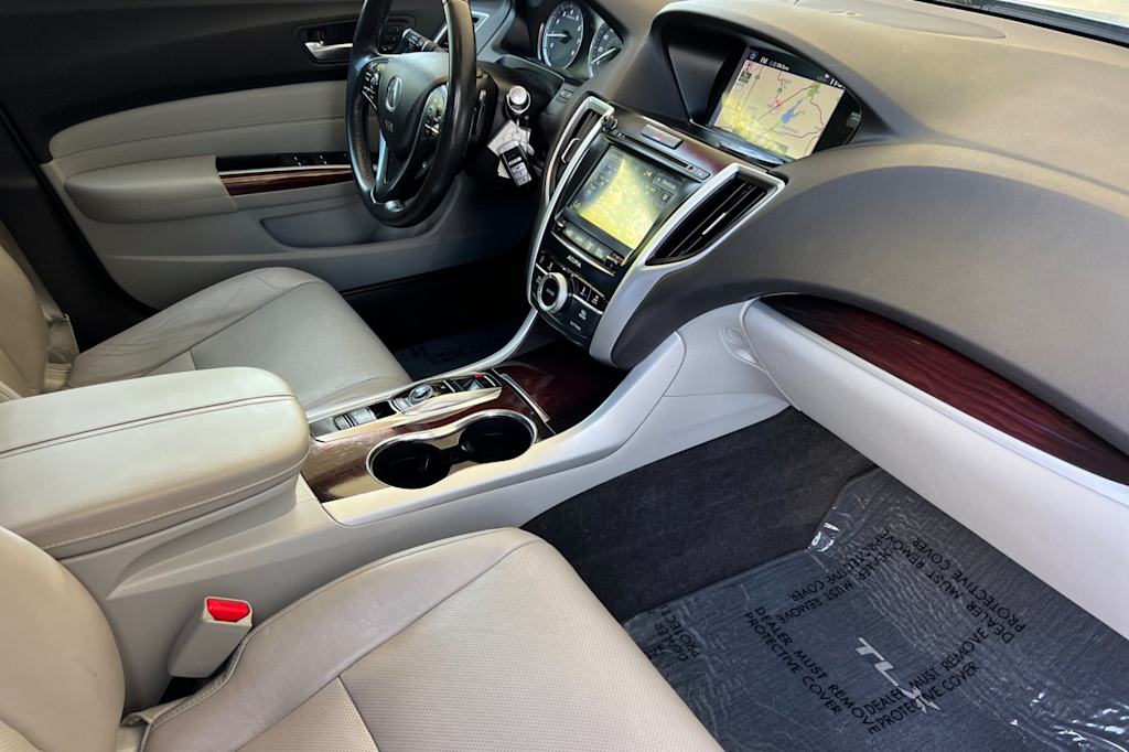 Thumbnail: 2015 Acura TLX - 11