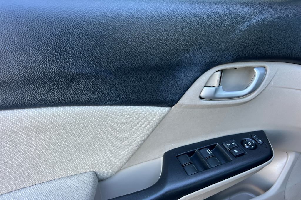 Thumbnail: 2013 Honda Civic - 21