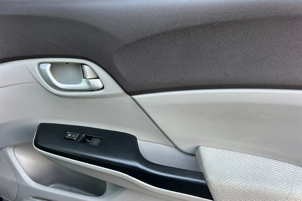 Thumbnail: 2012 Honda Civic - 22
