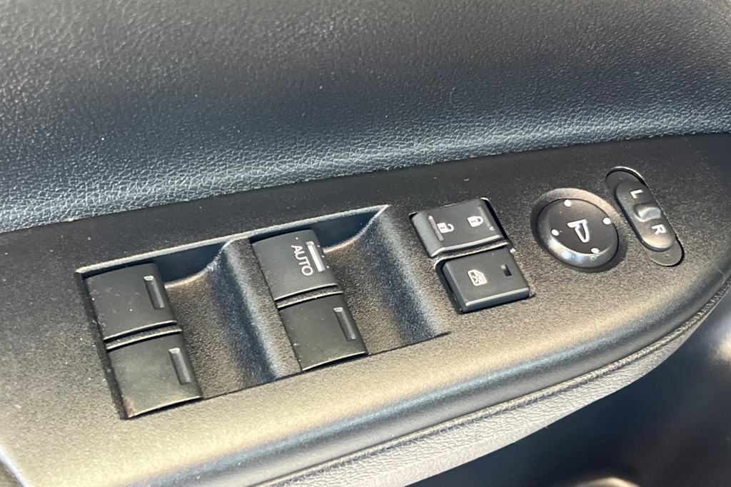 Thumbnail: 2015 Honda Civic - 21