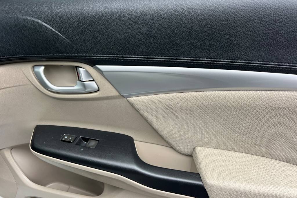 Thumbnail: 2013 Honda Civic - 22