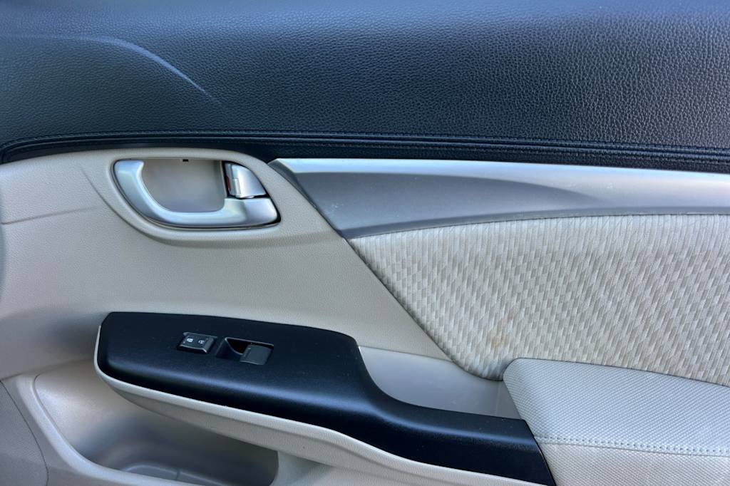 Thumbnail: 2015 Honda Civic - 22