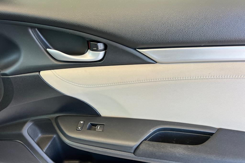 Thumbnail: 2016 Honda Civic - 22