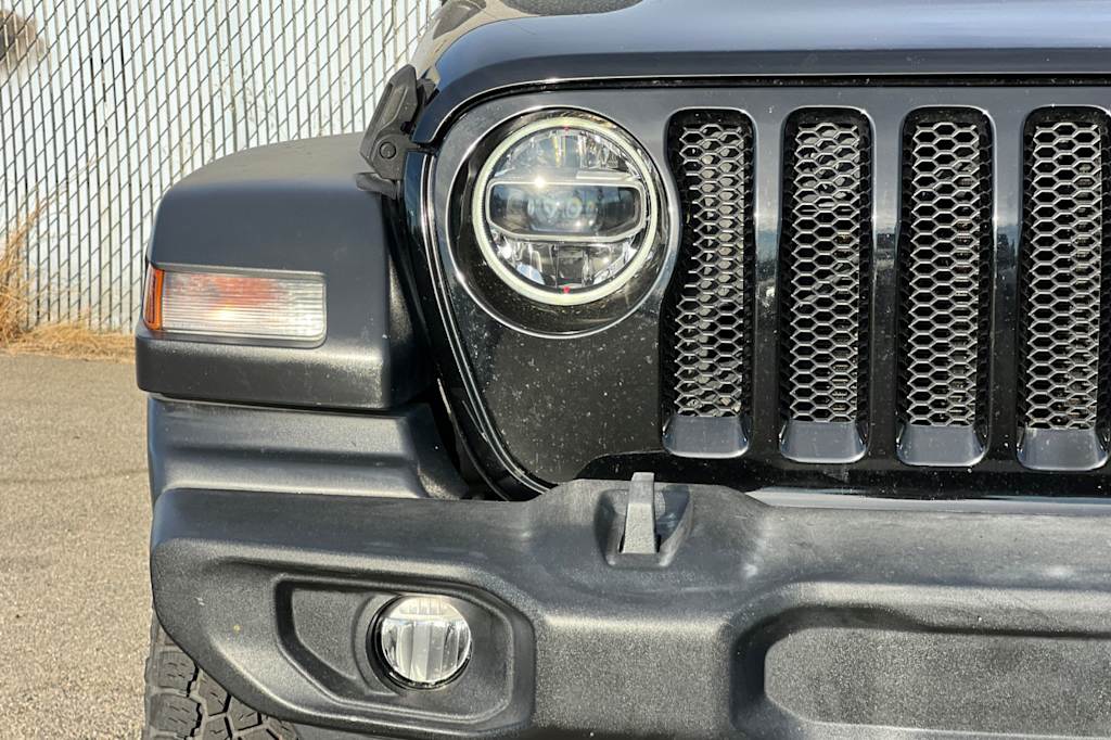 Thumbnail: 2020 Jeep Wrangler - 7