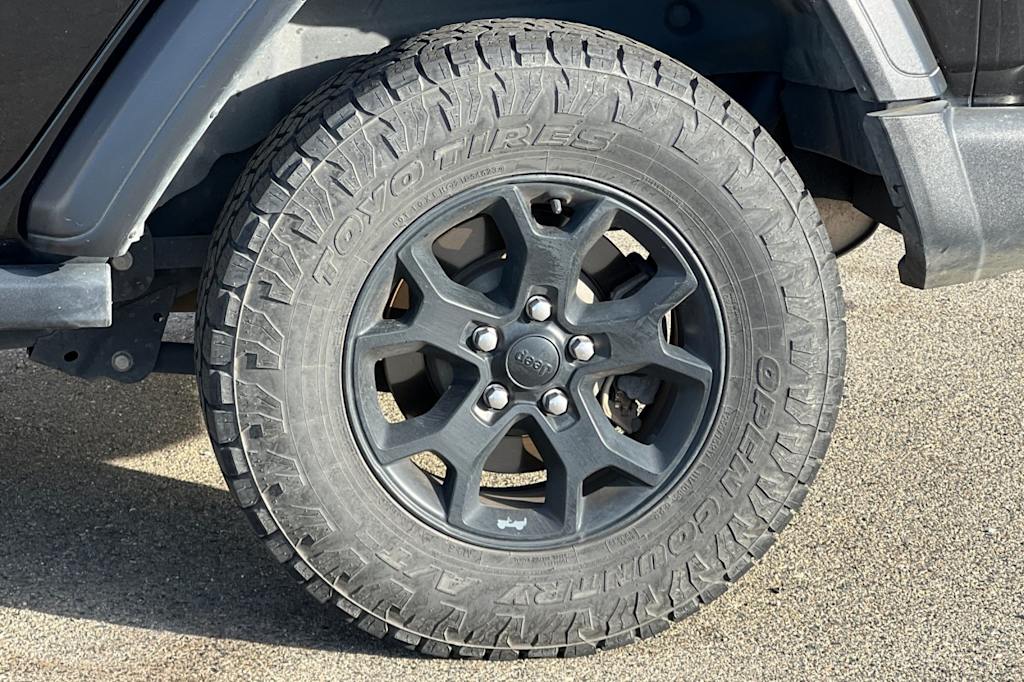 Thumbnail: 2020 Jeep Wrangler - 24
