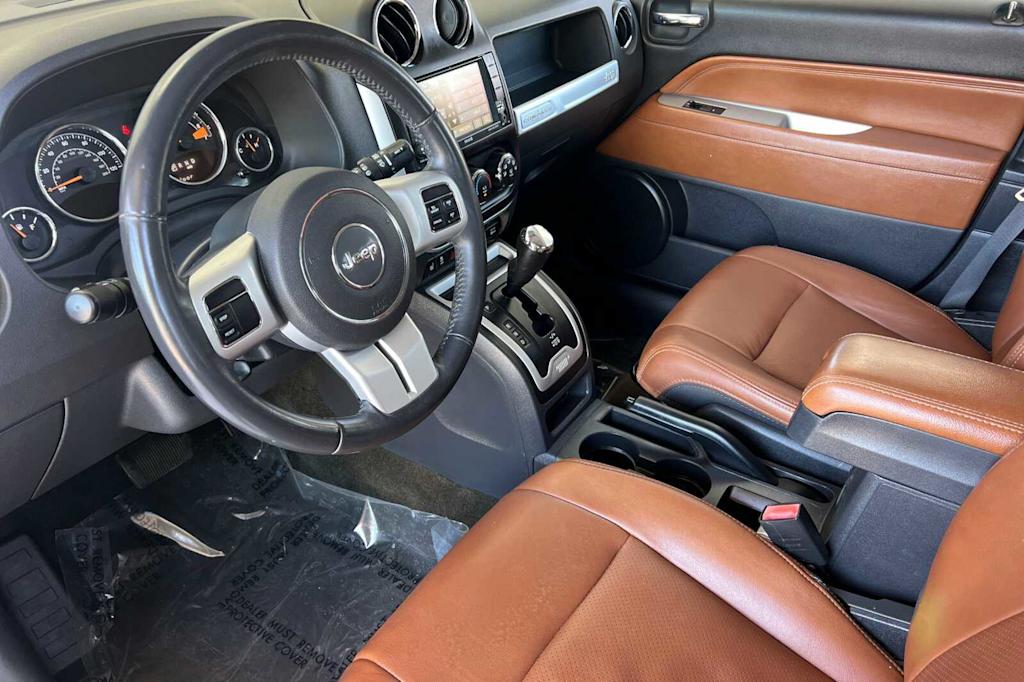 Thumbnail: 2016 Jeep Compass - 8