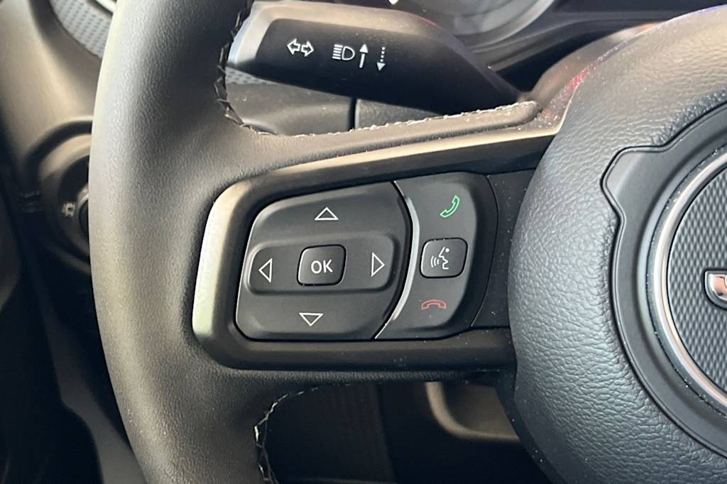 Thumbnail: 2025 Jeep Wrangler - 29