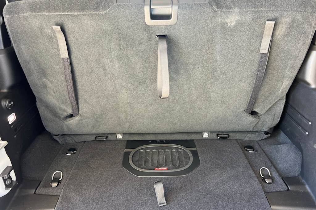 Thumbnail: 2025 Jeep Wrangler - 22