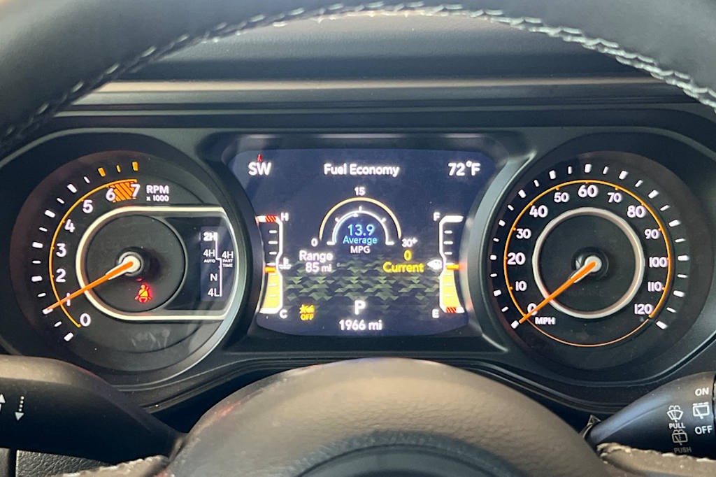 Thumbnail: 2025 Jeep Wrangler - 15