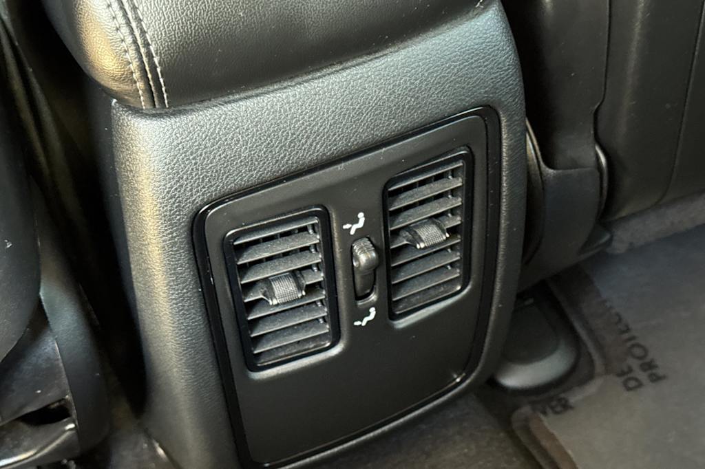 Thumbnail: 2022 Dodge Durango - 24