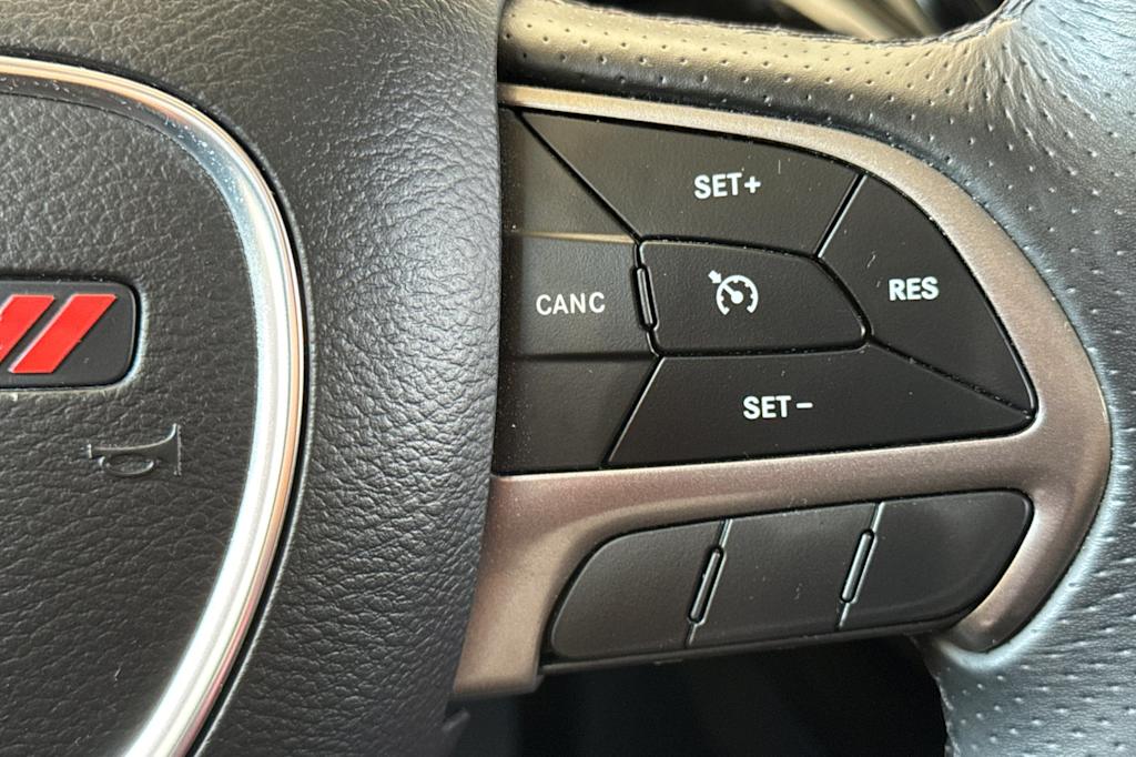 Thumbnail: 2022 Dodge Durango - 31