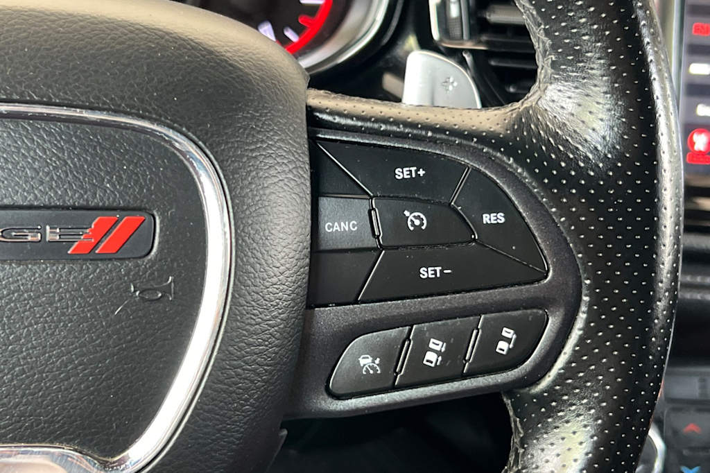 Thumbnail: 2022 Dodge Durango - 32