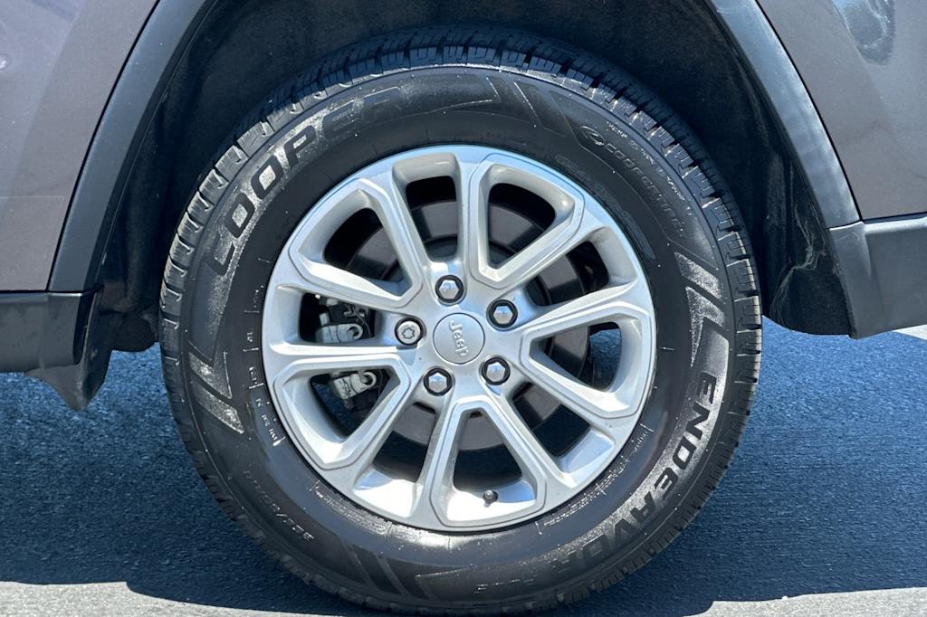 Thumbnail: 2021 Jeep Grand Cherokee - 8