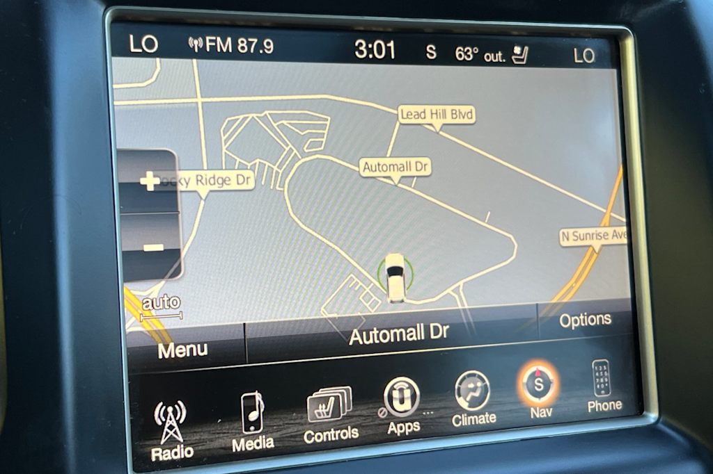 Thumbnail: 2015 Jeep Grand Cherokee - 24