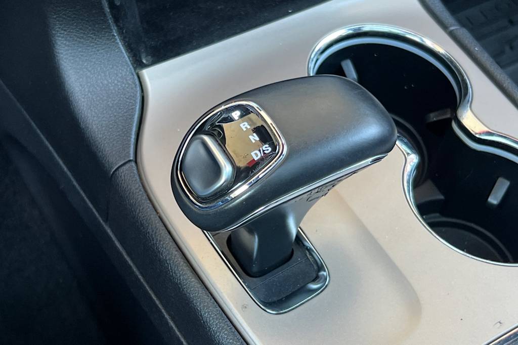 Thumbnail: 2014 Jeep Grand Cherokee - 14