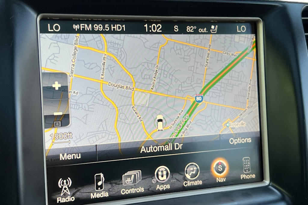 Thumbnail: 2014 Jeep Grand Cherokee - 26