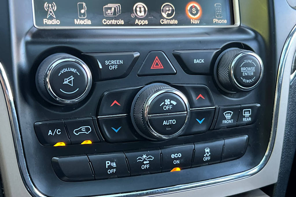 Thumbnail: 2014 Jeep Grand Cherokee - 27