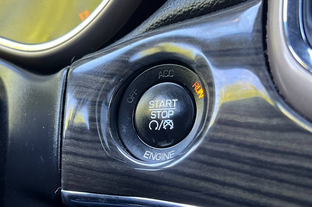 Thumbnail: 2014 Jeep Grand Cherokee - 28