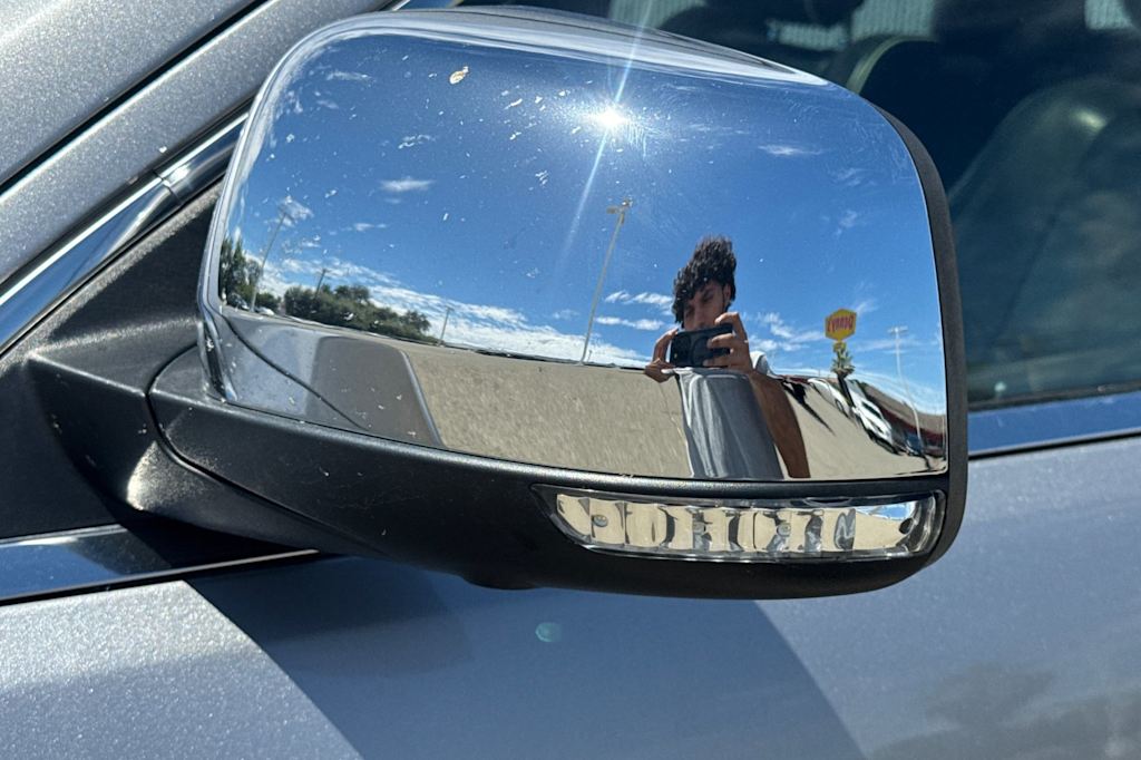 Thumbnail: 2015 Jeep Grand Cherokee - 9