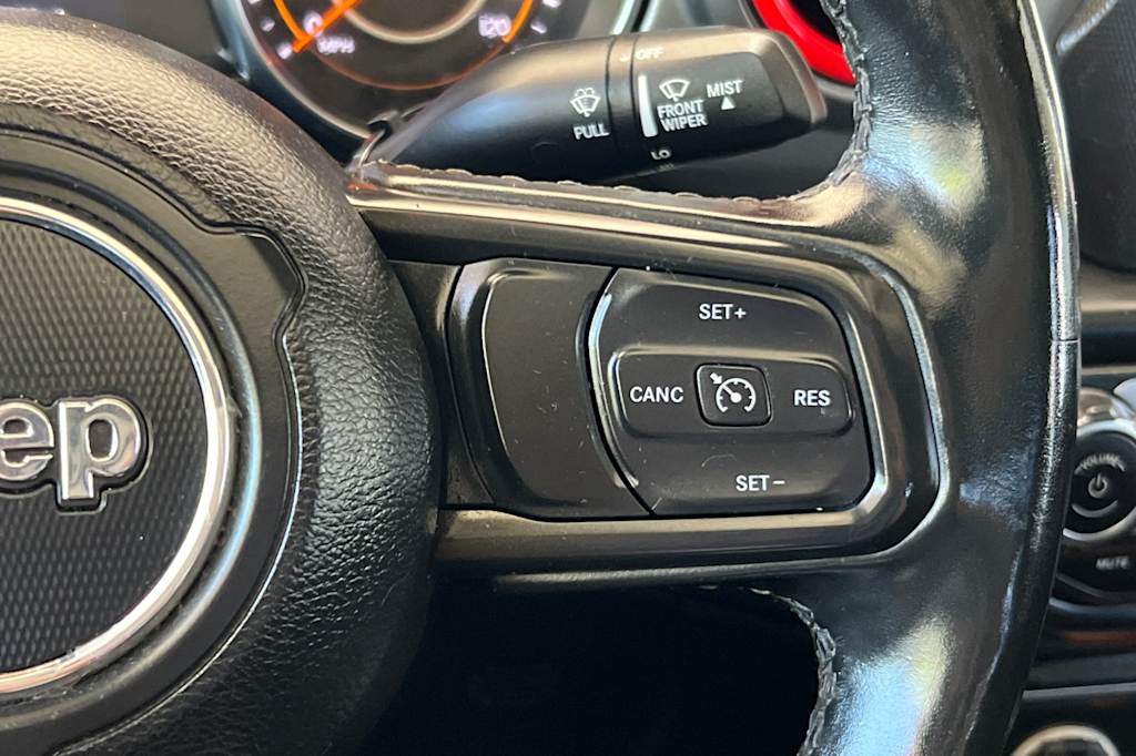 Thumbnail: 2022 Jeep Gladiator - 29