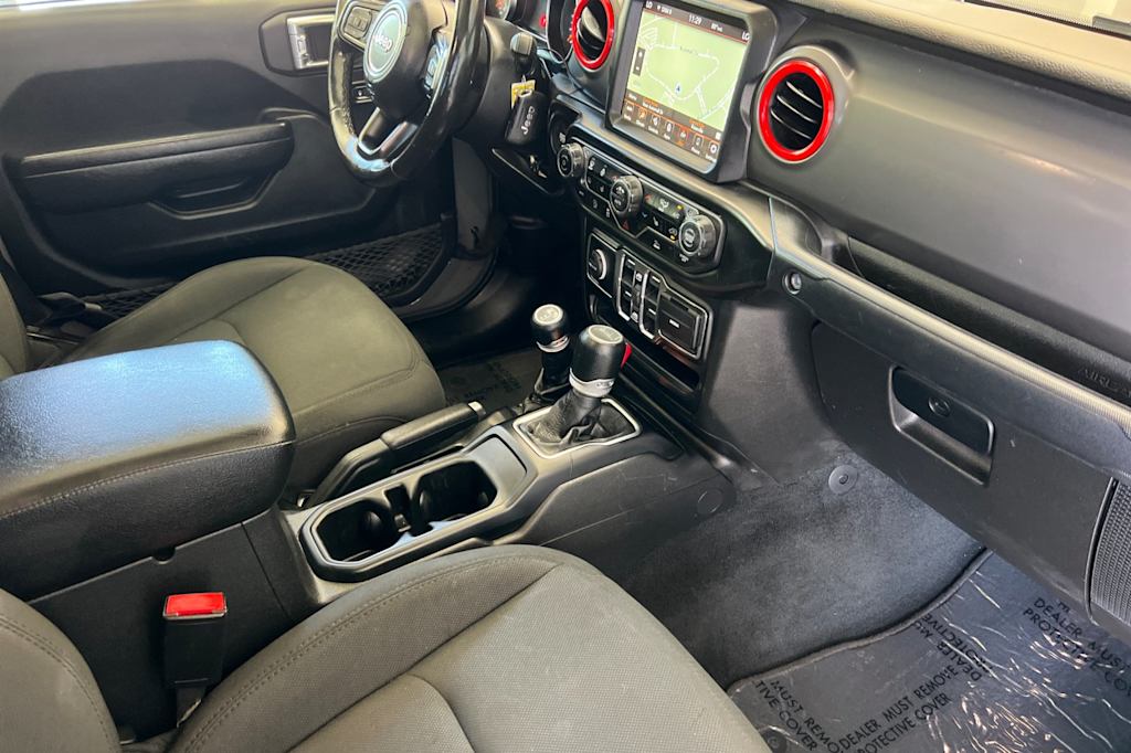 Thumbnail: 2022 Jeep Gladiator - 11