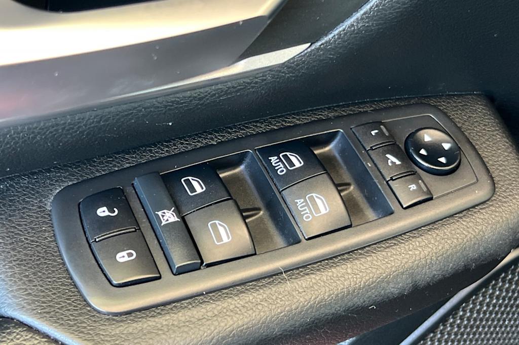 Thumbnail: 2019 RAM 1500 - 20