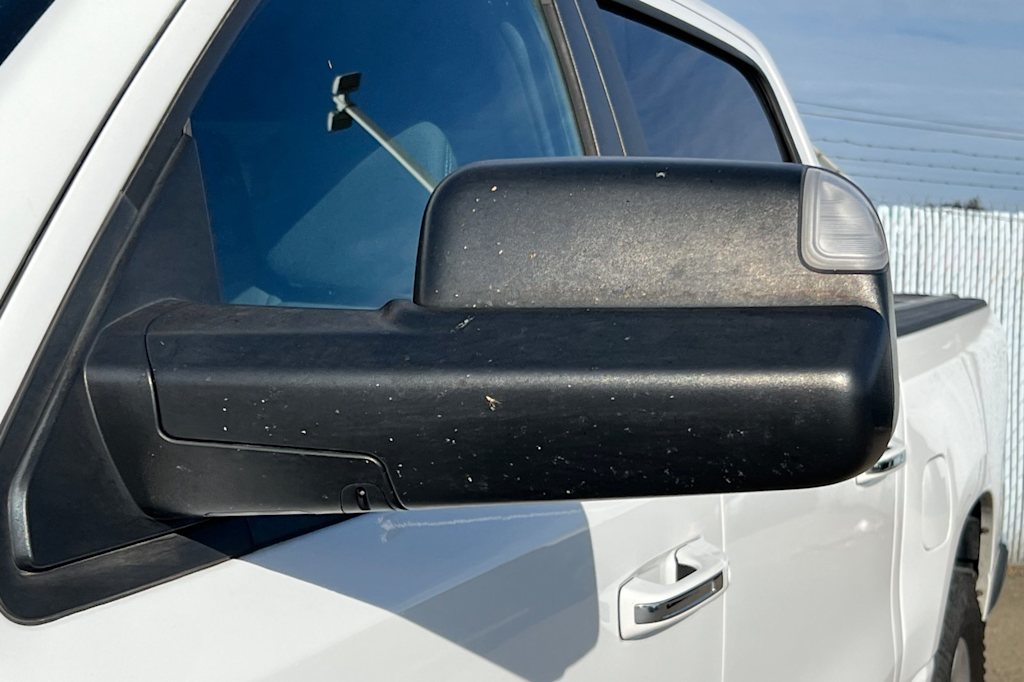 Thumbnail: 2019 RAM 1500 - 15